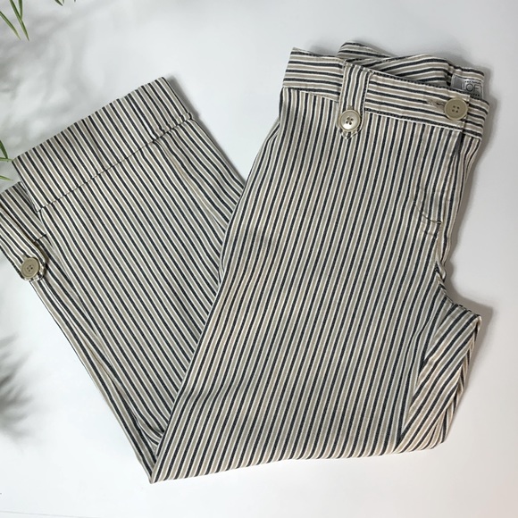 LOFT Pants - Ann Taylor LOFT capri pants sz 2P